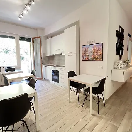 Гостьовий будинок Terrace View Сієна